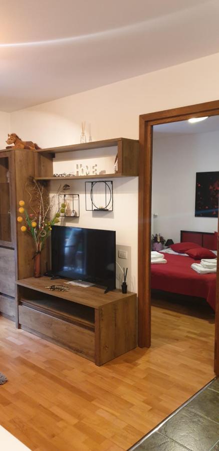 Emma Apartament Sinaia Ngoại thất bức ảnh